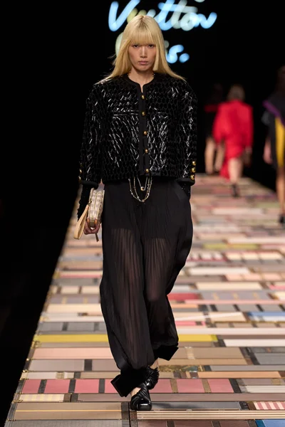 Look 38
